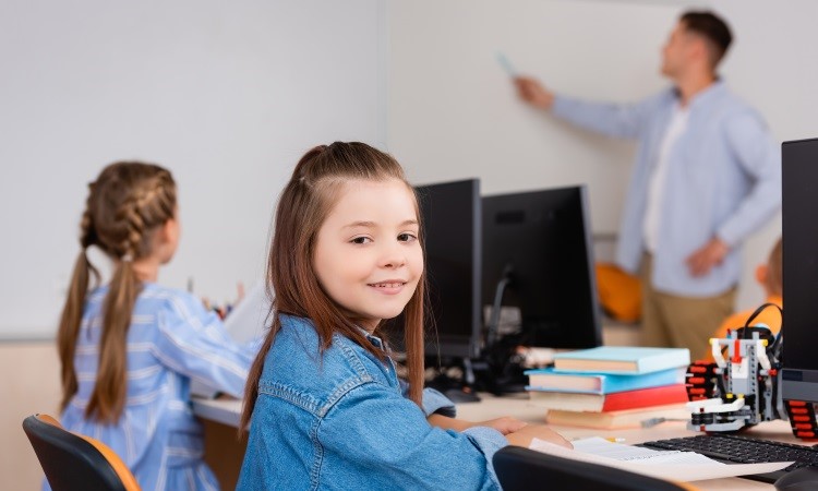 cloud-in-schulen Cloud für Schulen und Homeschooling